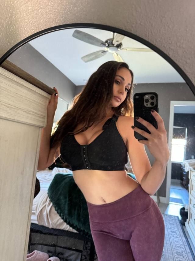 TEXT ME ON +1(678) 579-6931 💚💚💚 FOR MEETING UP🍷💓HOT SEXY GIRL READY FOR YOU NOW💚 - Image 2